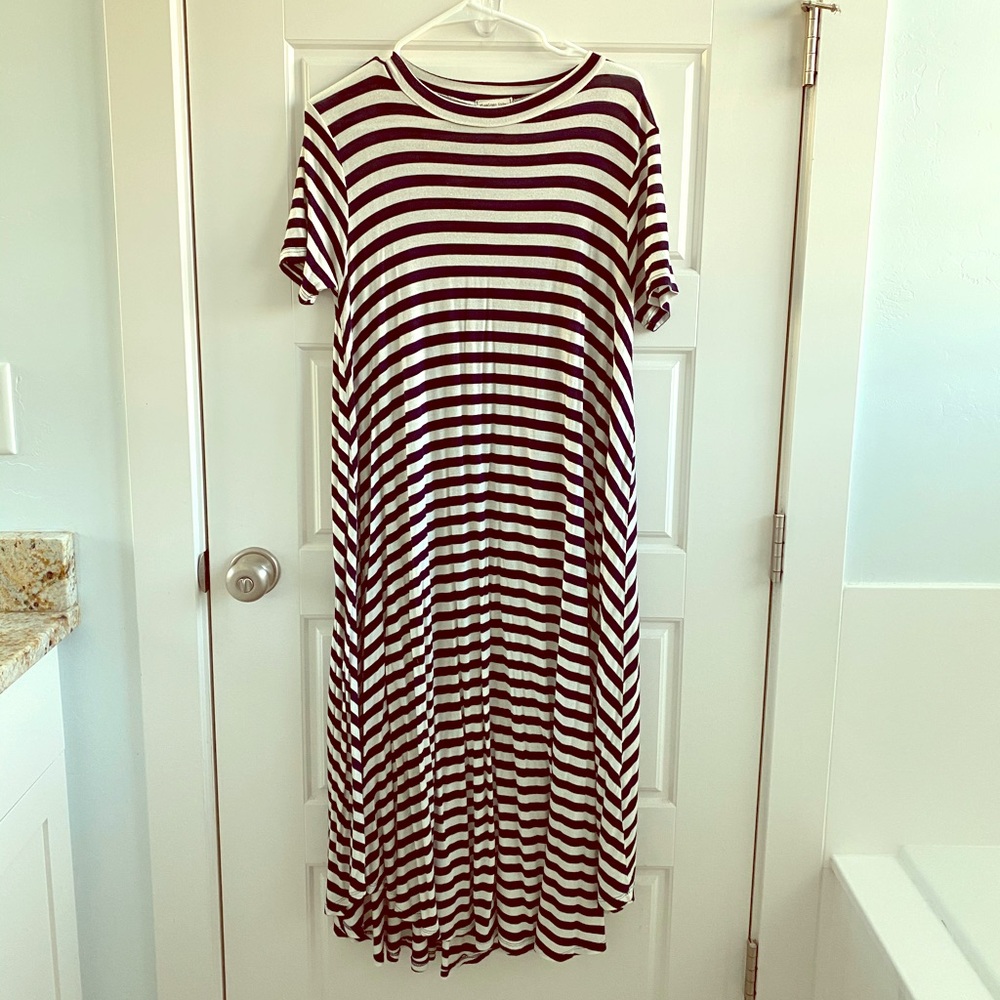 Dark navy swing dress, cute stripes!